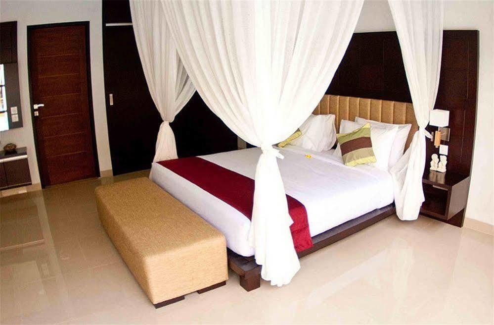 M Two Villas Seminyak Exterior foto